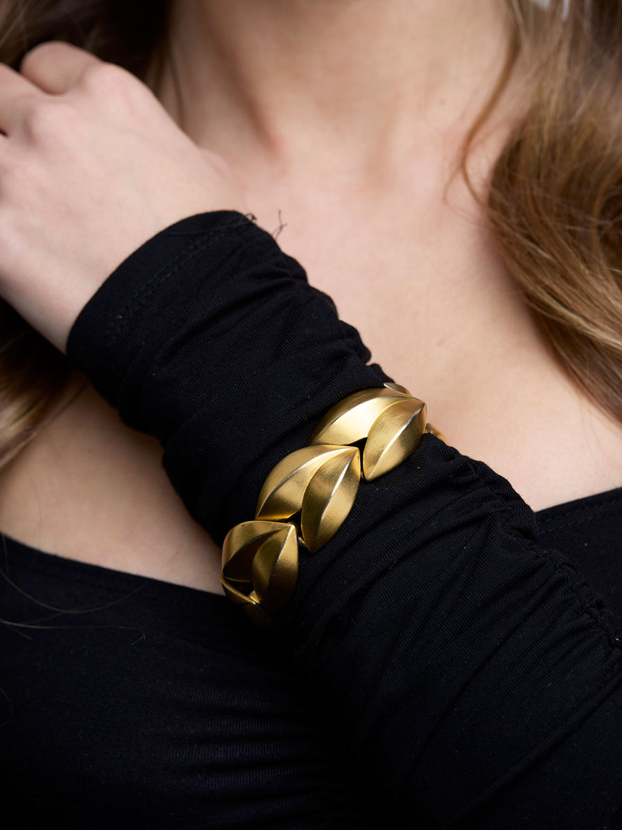 GIVENCHY Vintage Gold Leaf Bracelet